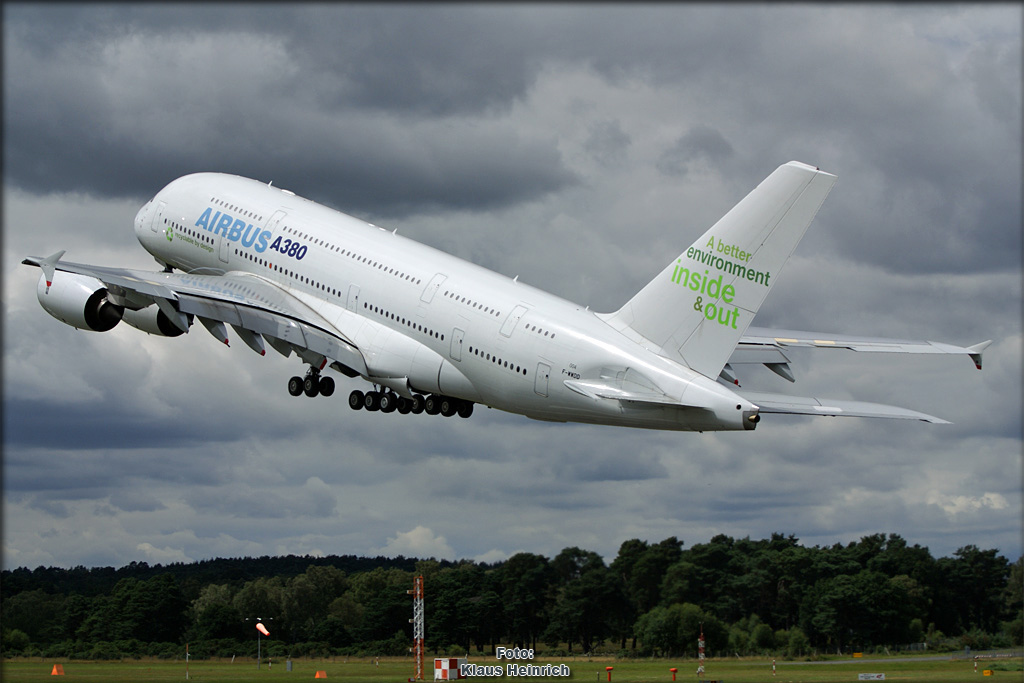 Airbus A380-841, Airbus Ind.