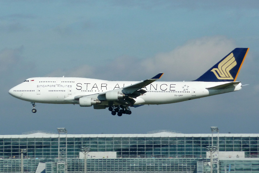 Boeing 747-400 , Star Alliance - Singapore Airlines
