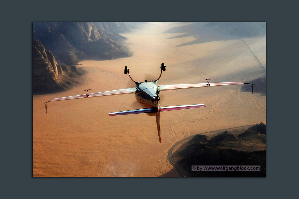 Extra 300L, Royal Jordanian Falcons